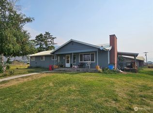 6 Jennings Loop Rd, Oroville, WA 98844
