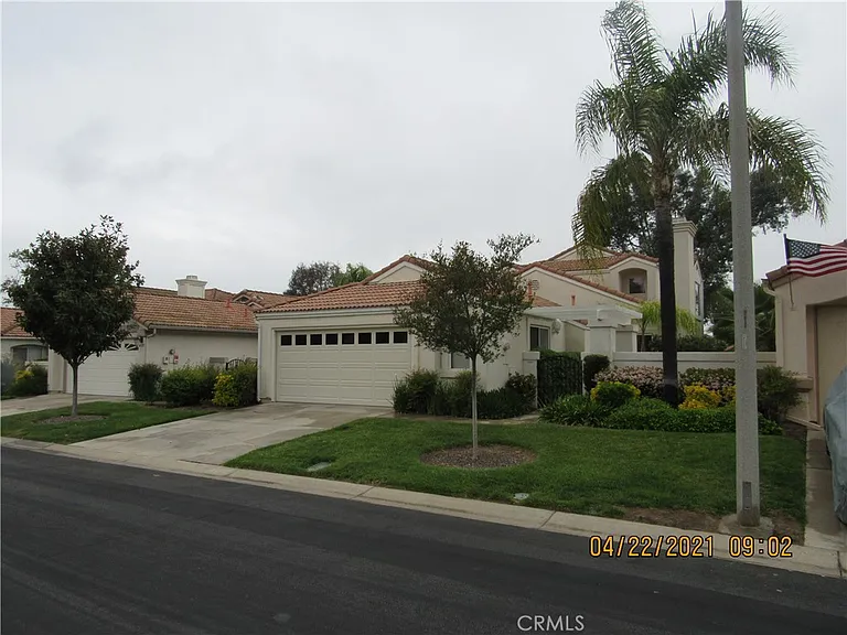 40385 Via Francisco — Photo 2