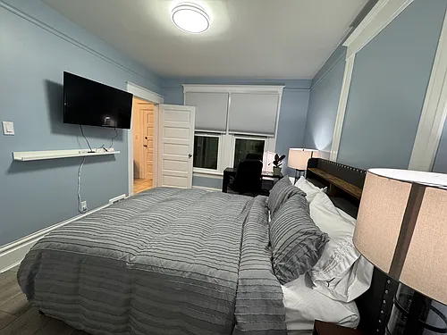 1318 Powell St Photo 1