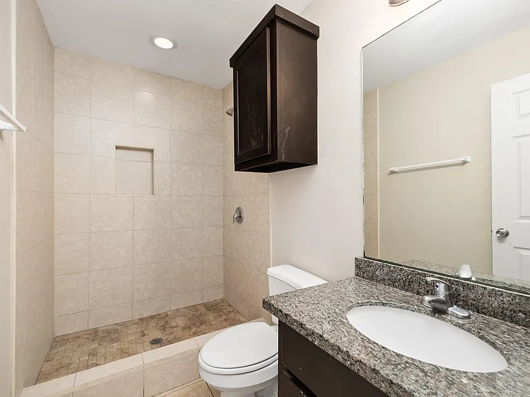 1224 W Harrison Ave #7 — Photo 7