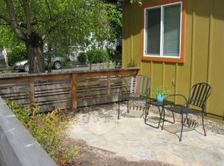 1612 SE Salmon St #1, Portland, OR 97214