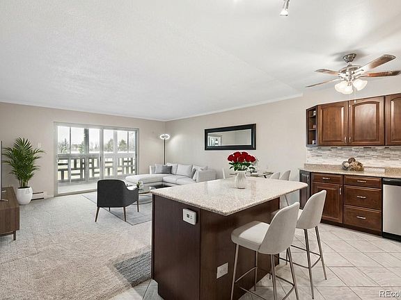 4th image of 690 S Alton Way #6C