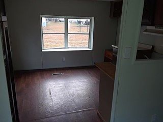 4th image of 4900 Fausett Dr #24