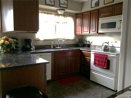 4th image of 2816 Walmsley Circle Dr