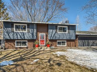 16421 Fernando Way W, Rosemount, MN 55068