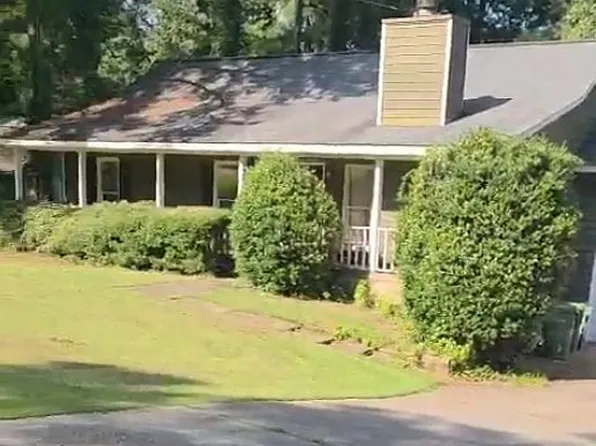 106 Sycamore Ct, Monroe, GA 30655