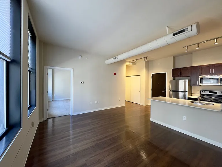 Charming 1 Bedroom/1 Bathroom Apartment Unit in Downtown Baltimore, MD! Unit 416 — Photo 107
