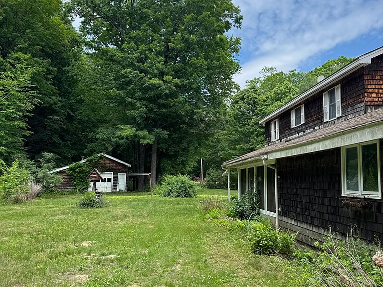 137 Newton Hill Rd — Photo 24
