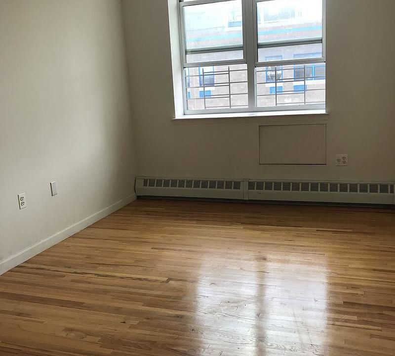 1st image of 116 W 116th St APT 6B