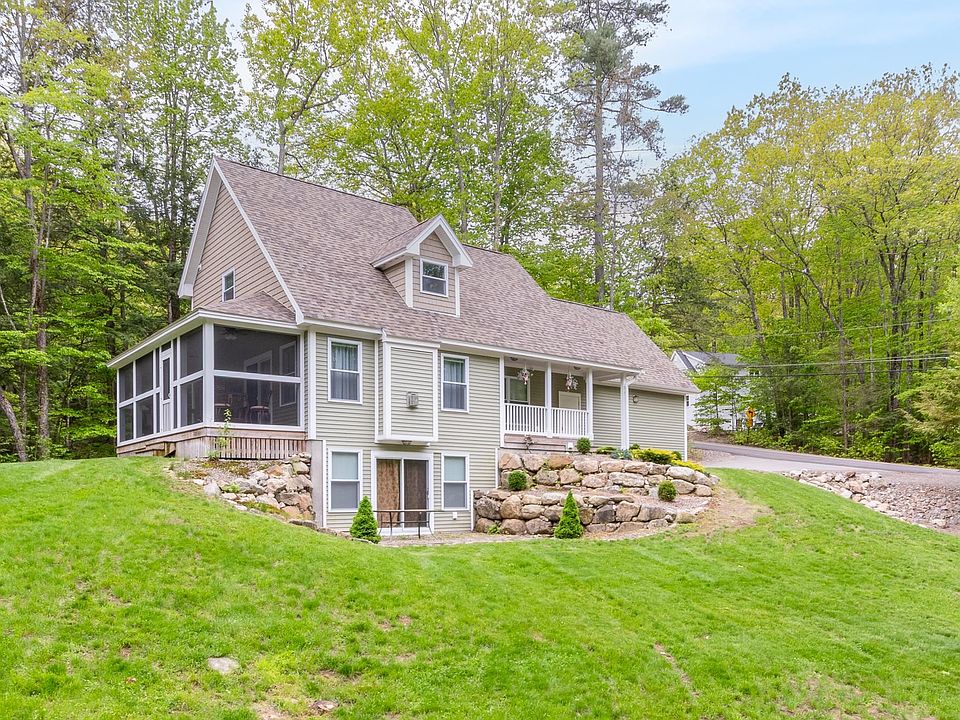 1st image of 93 White Birch Drive