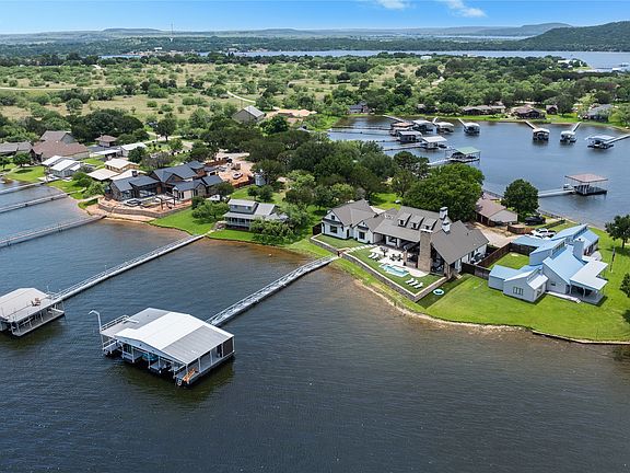 4th image of 1018 Chaparrel Ln