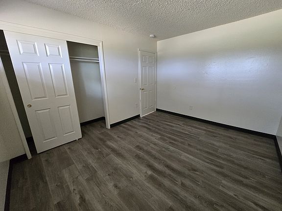 4th image of 355 S Main St #09b1b4e88