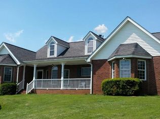 1730 Sawnee Meadow Ln, Cumming, GA 30040