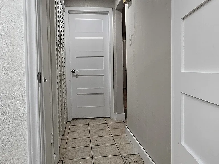 2100 Tanglewilde St #167 — Photo 30