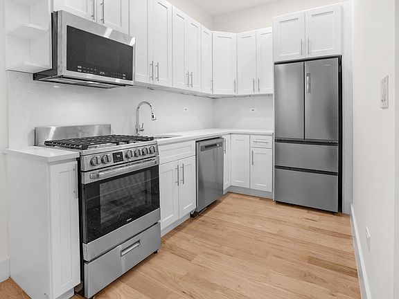 5th image of 246 W 73rd St #2B