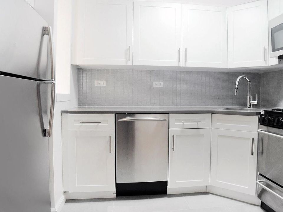 1st image of 320 E 58th St APT 11A