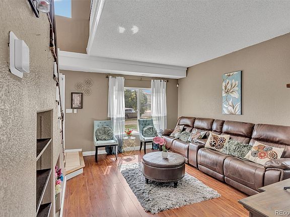 3rd image of 4137 Orleans Court