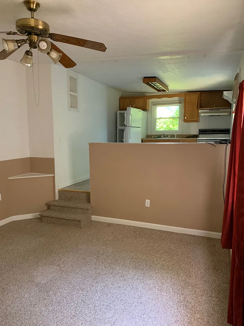 2485 Meadeville Lane — Photo 2