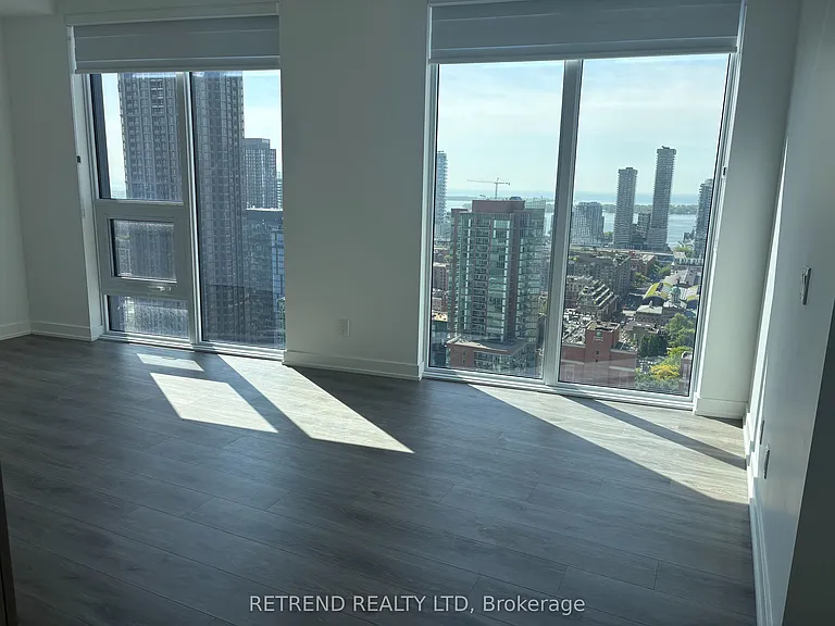 100 Queen St E #3506 — Photo 4