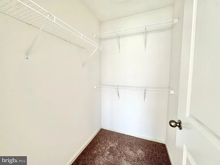 1066 Wickersham Way — Photo 14