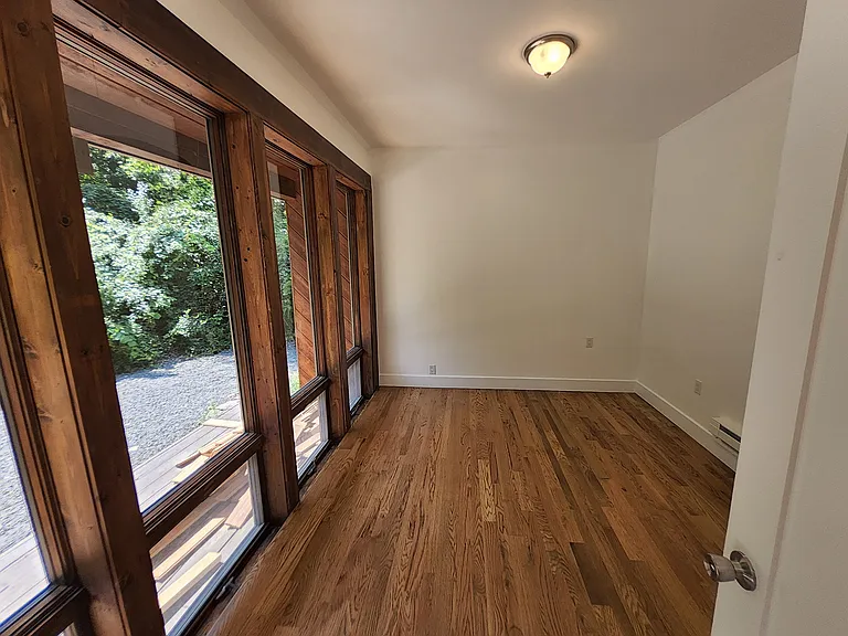 23 Eastview Rd — Photo 30