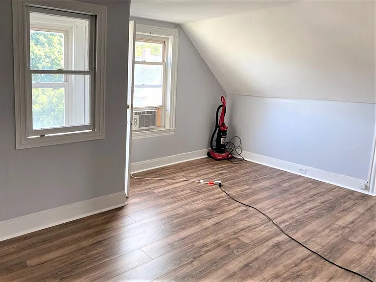 11 Bayard St #2 — Photo 10