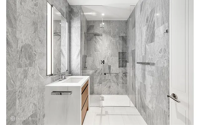 Rented by Douglas Elliman | media 19