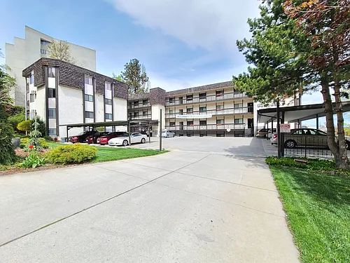 620 W 7th Ave #401 Photo 1
