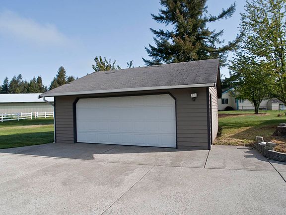 2nd image of 2615 174th Ave SE