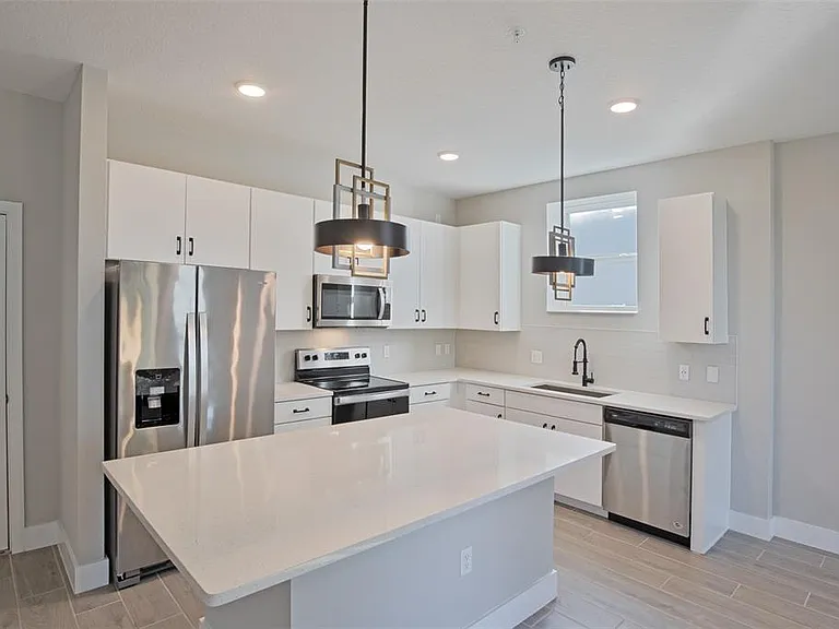 1800 Houston St — Photo 5
