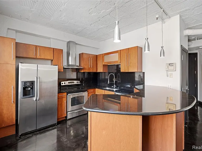 2233 Park Ave #5B — Photo 11