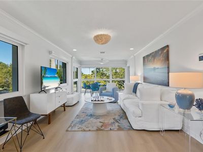 606 Broad AVE S #J606, Naples, FL, 34102