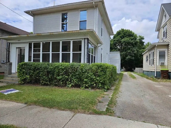 454 S Winter St, Adrian, MI 49221