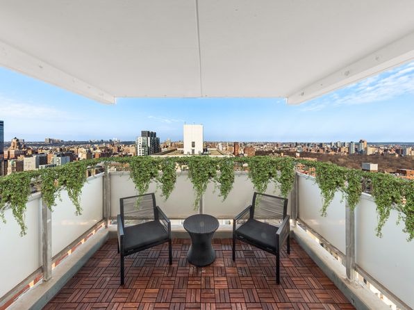 721 Columbus Ave #18G