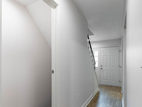 4th image of 97 Rocky Creek Dr #97