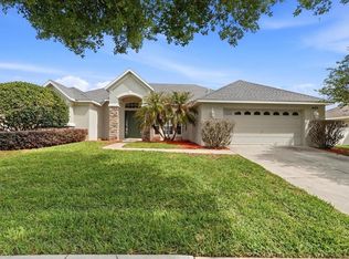 445 Amethyst Ave, Auburndale, FL 33823