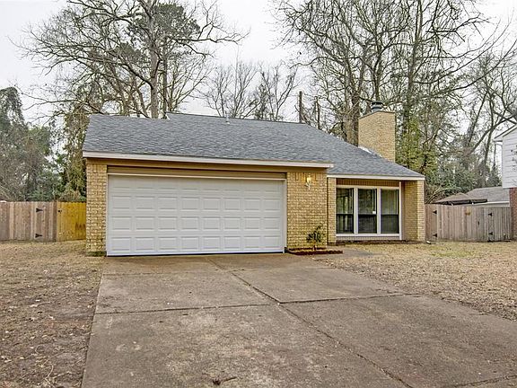 3rd image of 2918 Silver Falls Dr