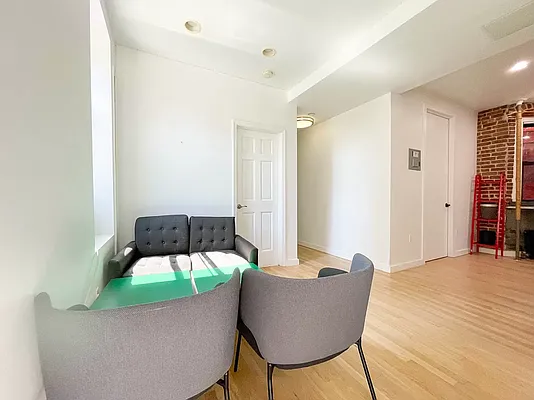 Rented by Corcoran | media 7