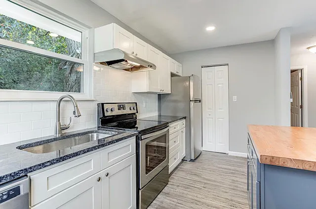 755 E Red Bud Rd #101 — Photo 4