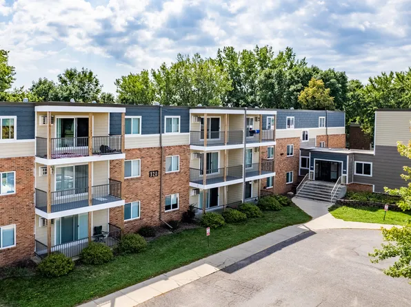 330 2nd Ave S APT 329, Waite Park, MN 56387