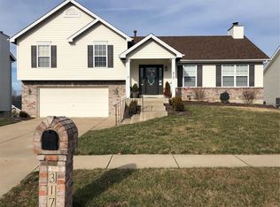 317 Stone Run Blvd, Wentzville, MO 63385