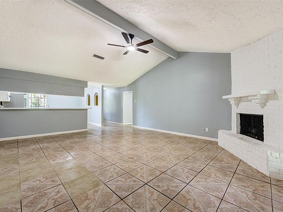 4th image of 6510 Trail Valley Way