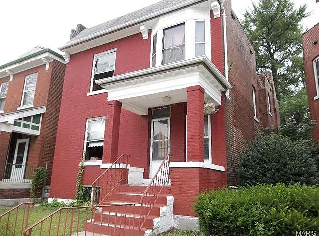 1st image of 4174 Farlin Ave