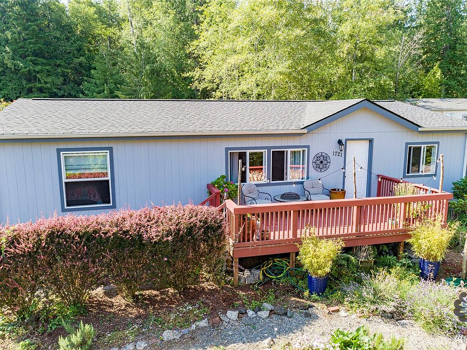 1st image of 1721 SE Crescent Dr