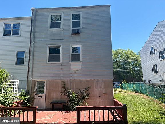 2nd image of 3236 Comly Rd