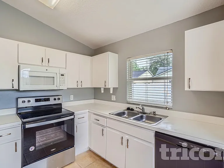 4706 Stove Pl — Photo 14