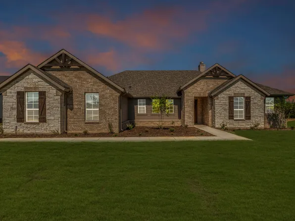 60 Yosemite Trl, Valley View, TX 76272