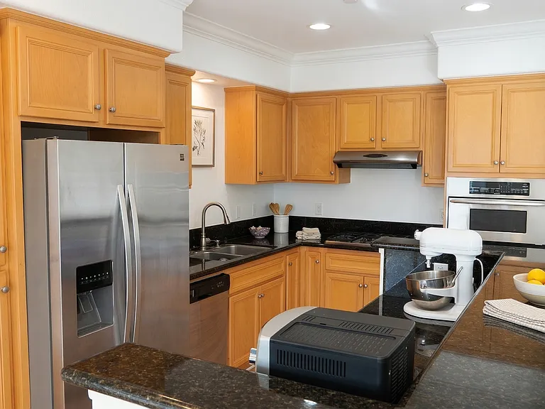 4354 Tradewinds Dr — Photo 11