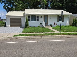 68751 Vinewood Ave, Sturgis, MI 49091