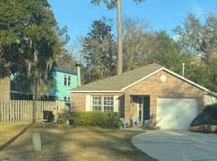 2505 NW 35th Pl, Gainesville, FL 32605